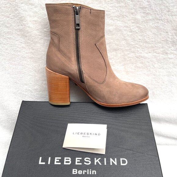 NIB Anthropologie Liebeskind Berlin Suede Fringe Nubuck Chunky Heel Ankle Boots - Picture 12 of 12